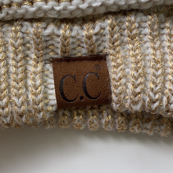 C.C hat - Picture 3 of 4